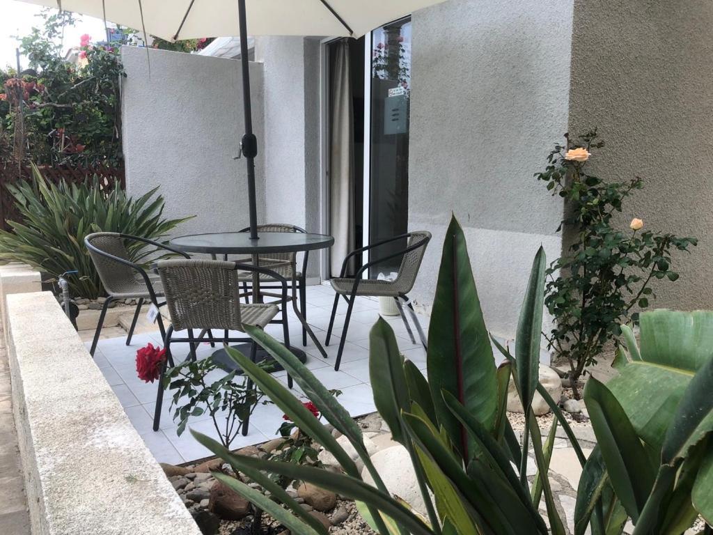 Villa Town House, Ilios Ii, Kato Paphos Exterior foto